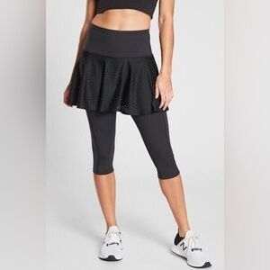 Athleta women’s A Game 2 in 1 tennis skirt with built in cropped leggings, XL